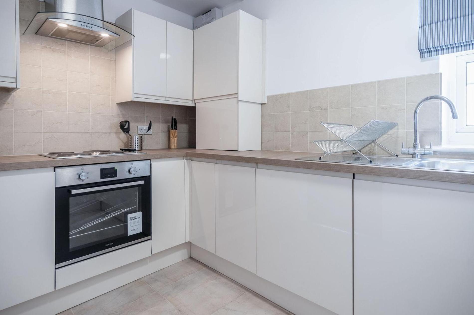 Haven View - 2 Bedroom Apartment - 米尔福德港 外观 照片
